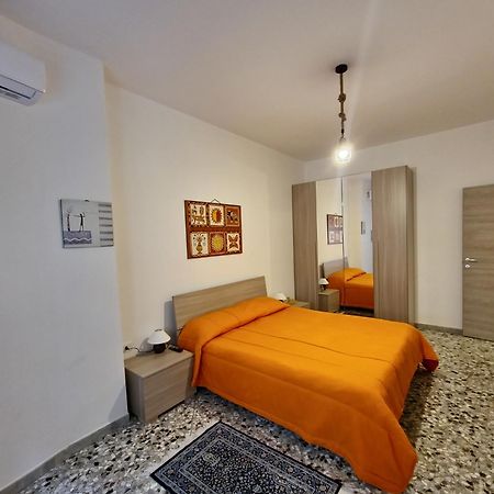 Garibaldi Square Apartment บารี ภายนอก รูปภาพ