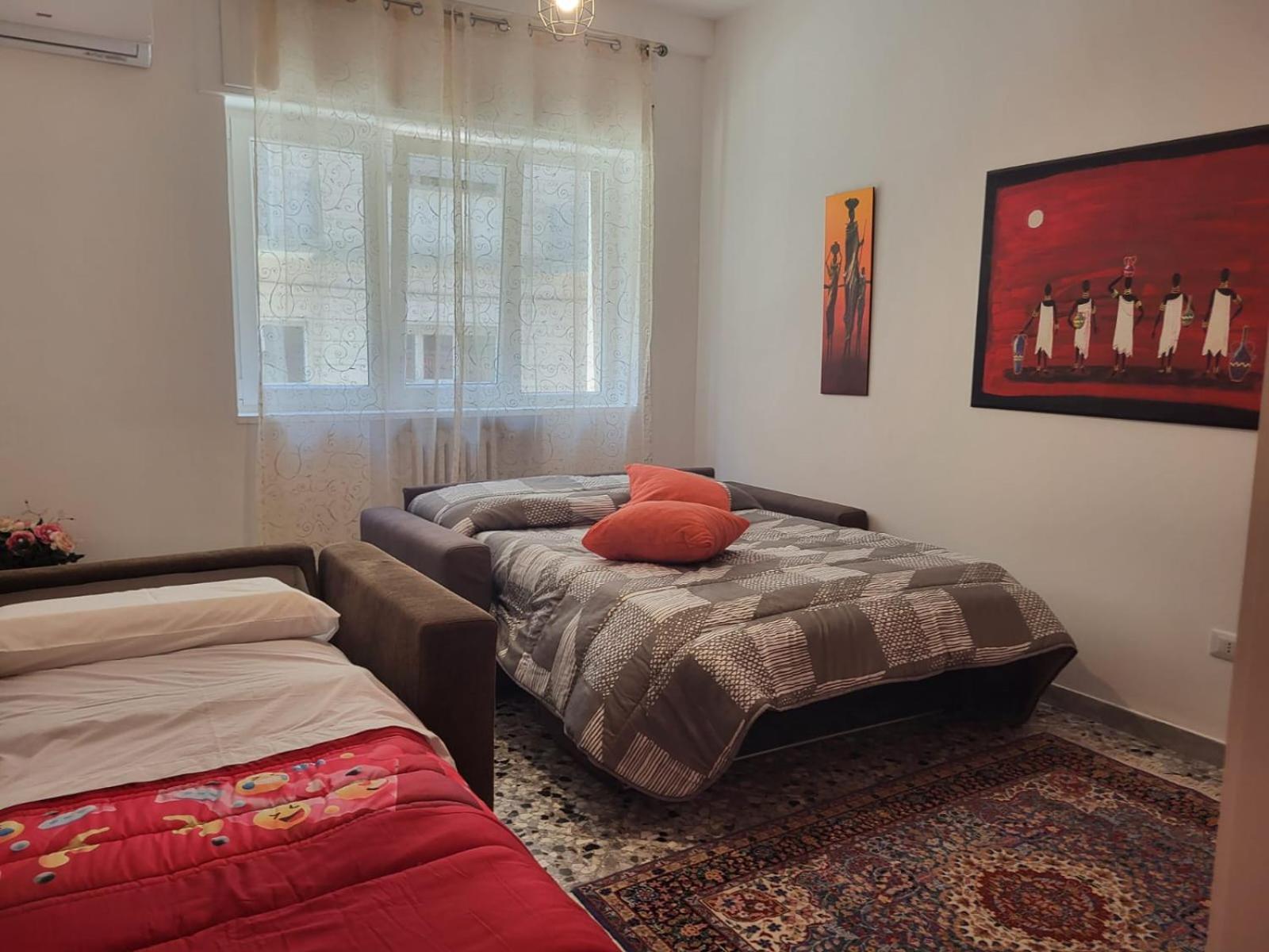 Garibaldi Square Apartment บารี ภายนอก รูปภาพ