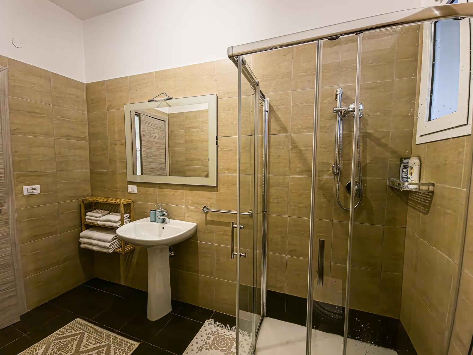 Garibaldi Square Apartment บารี ภายนอก รูปภาพ