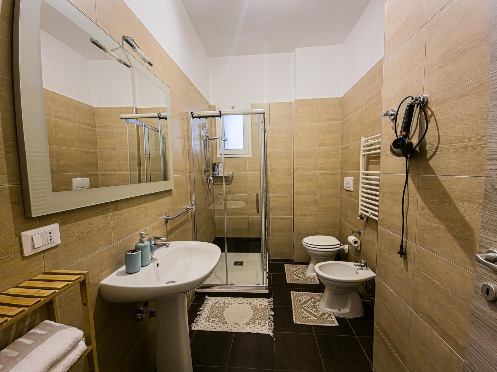 Garibaldi Square Apartment บารี ภายนอก รูปภาพ